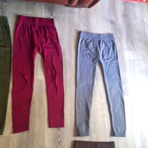 Multi color leggings; S-M kids